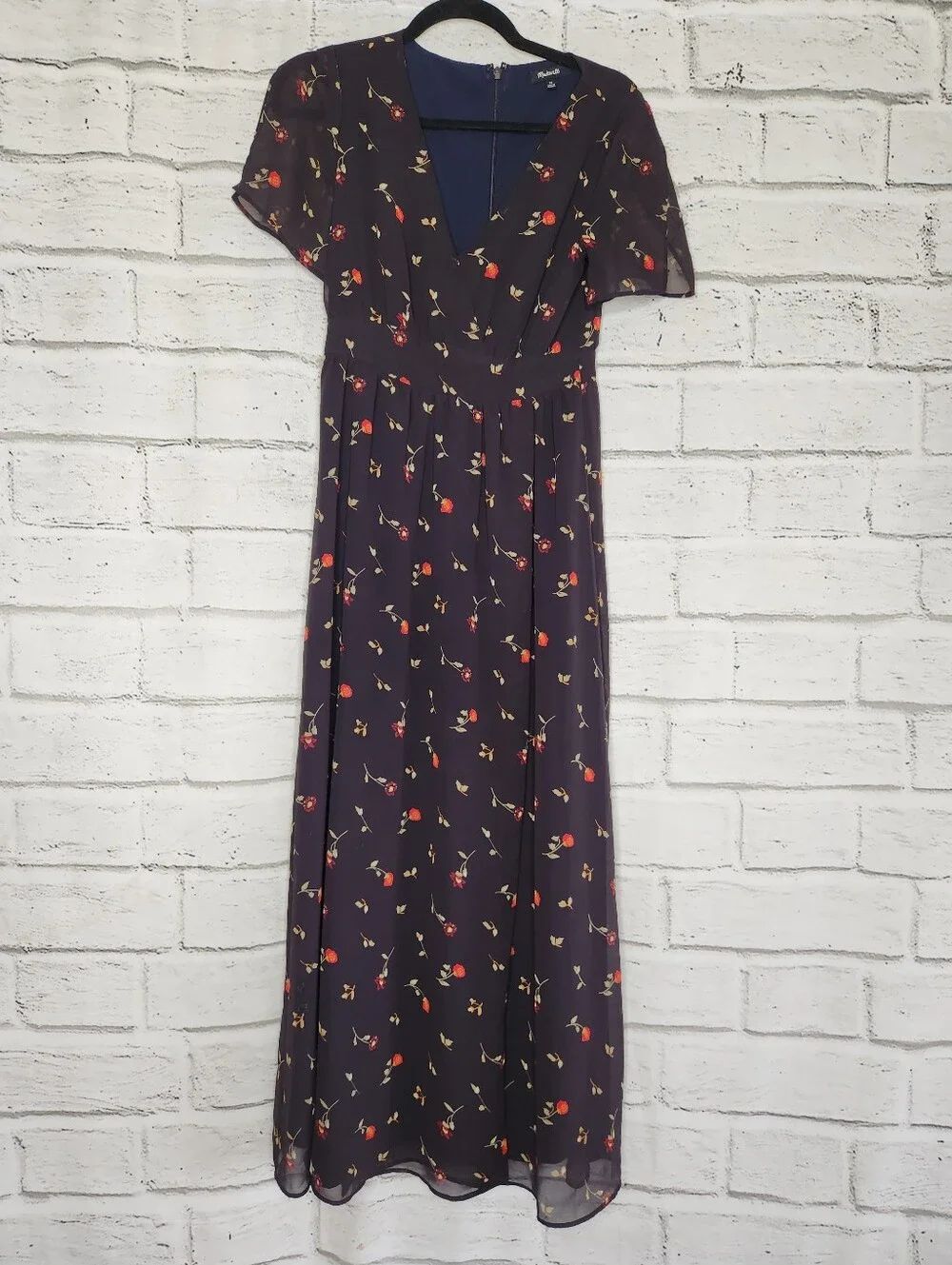 Madewell Tulip Sleeve Black Floral Maxi Dress with Red & Cream Accents Size 00